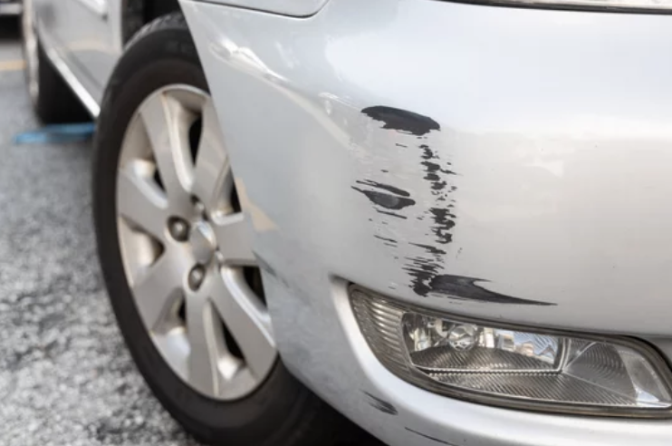 Body anel Scratch and paint repair Manchester